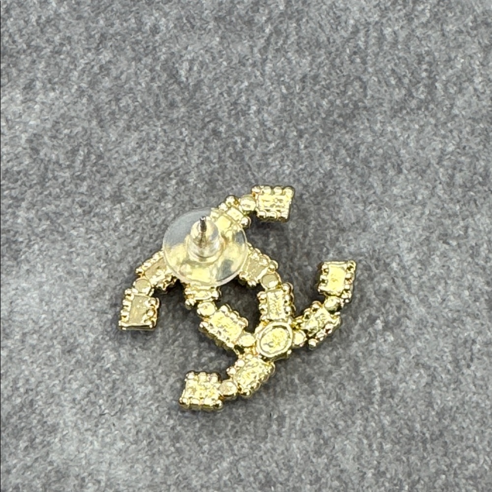 Fashion CC Silver Earrings with Crystals - Picture 3 of 5